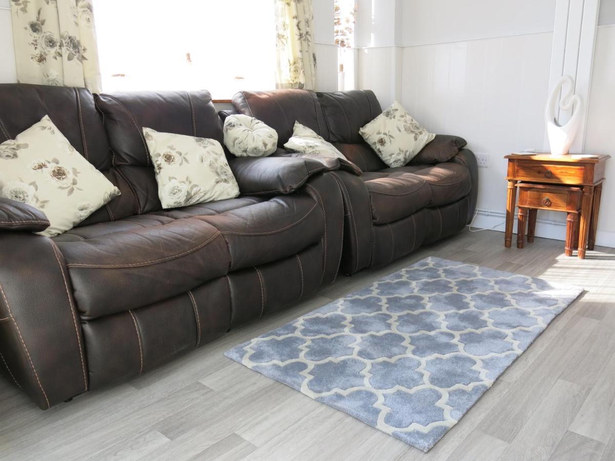 3 Bedroom Home With Welcome Breakfast Near Beaches رامْسْغيت المظهر الخارجي الصورة