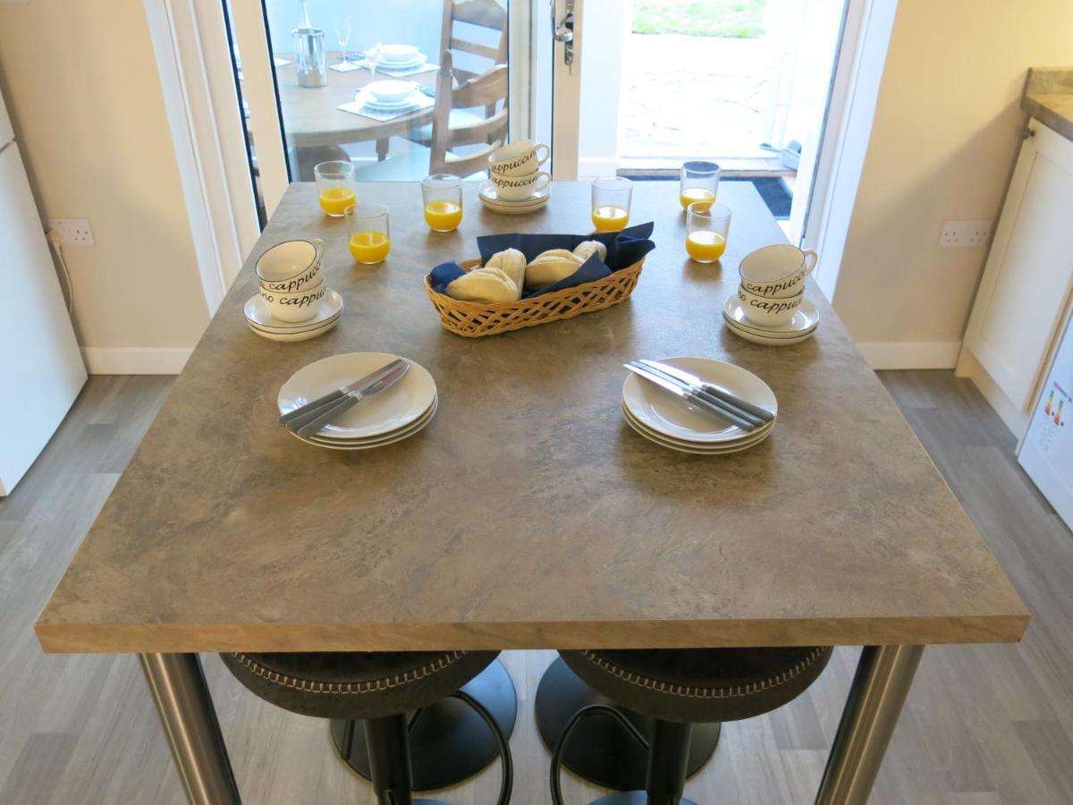 3 Bedroom Home With Welcome Breakfast Near Beaches رامْسْغيت المظهر الخارجي الصورة